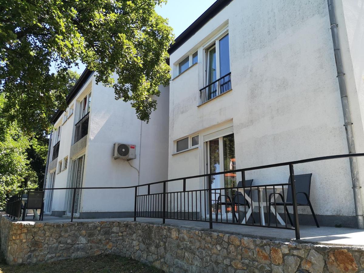 Guest House Morska Grota Povile Bagian luar foto