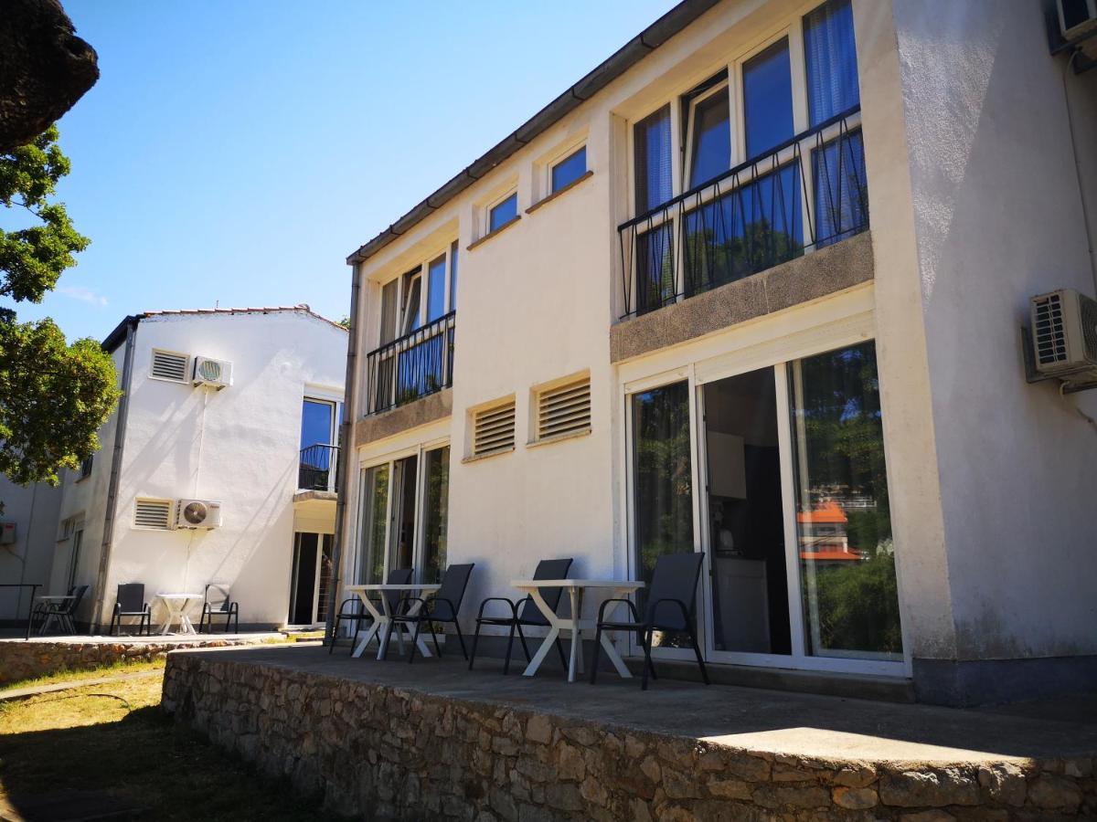 Guest House Morska Grota Povile Bagian luar foto