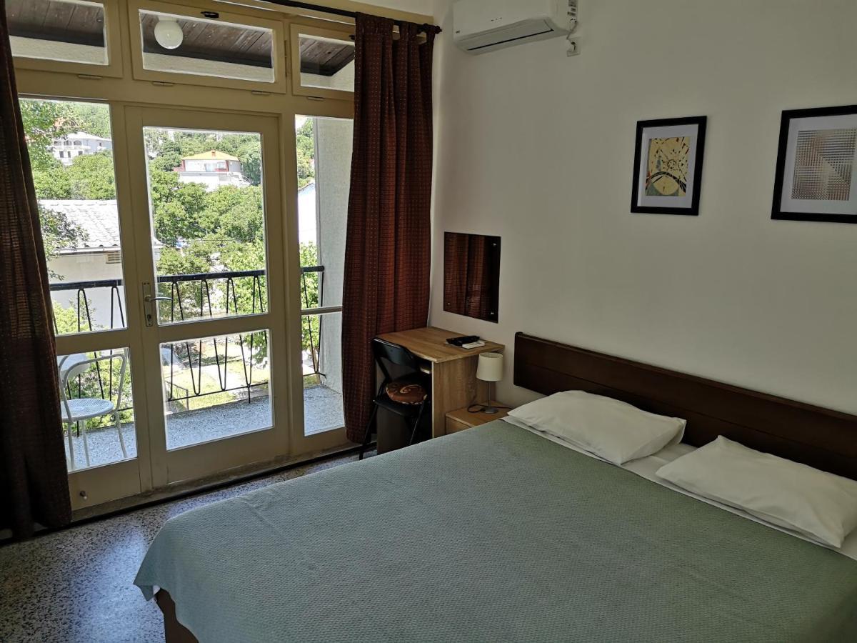 Guest House Morska Grota Povile Bagian luar foto
