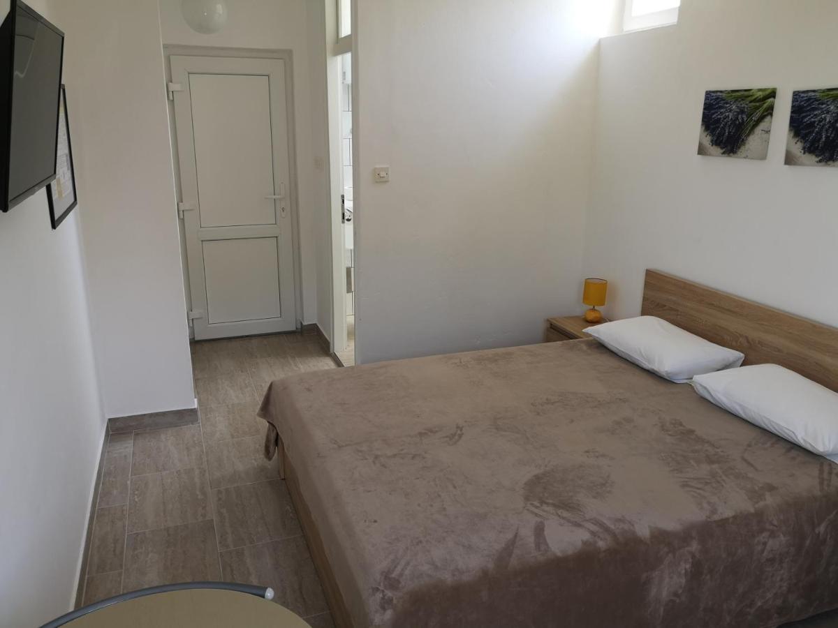 Guest House Morska Grota Povile Bagian luar foto