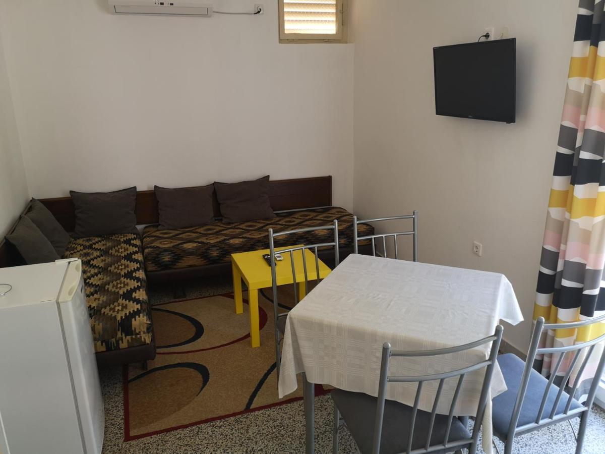 Guest House Morska Grota Povile Bagian luar foto