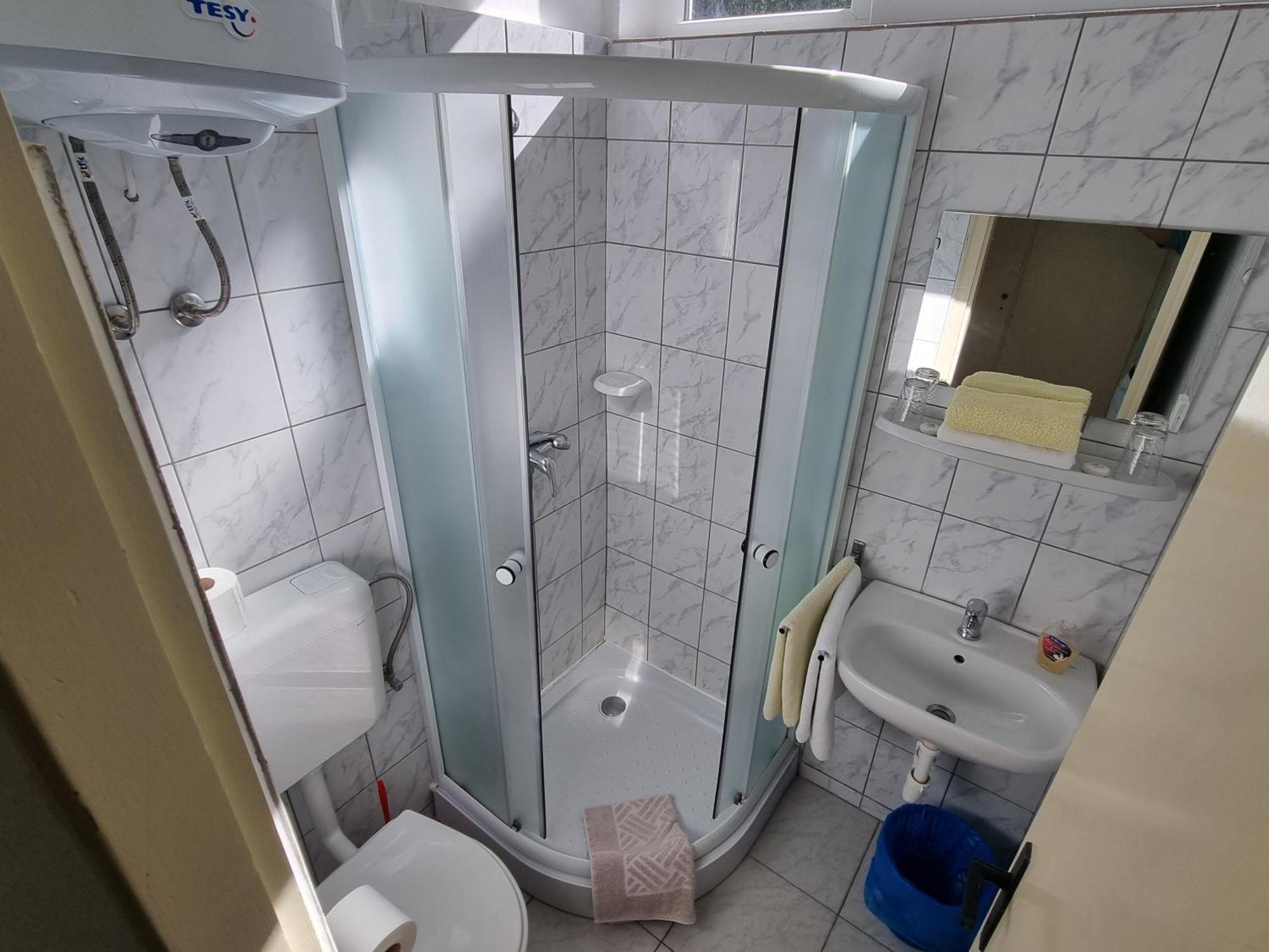 Guest House Morska Grota Povile Bagian luar foto